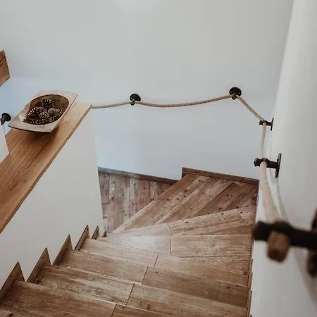 V Ruzich Gasthuis Hroznova Lhota