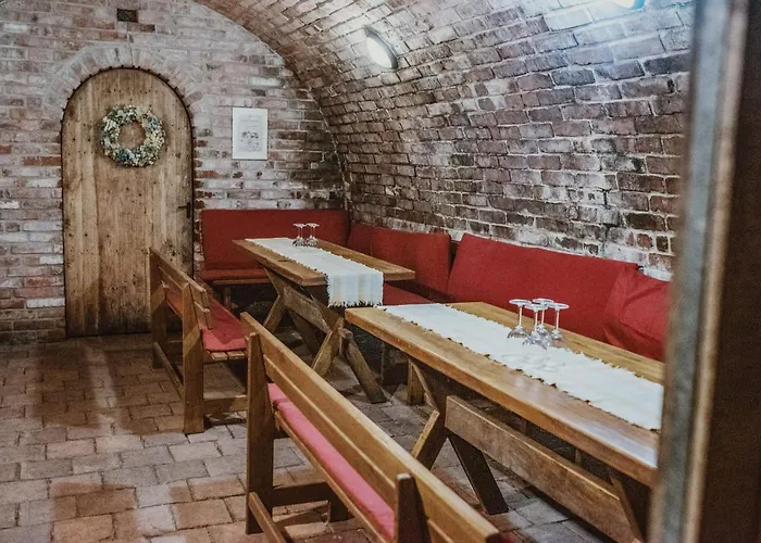 V Ruzich Gasthuis Hroznova Lhota